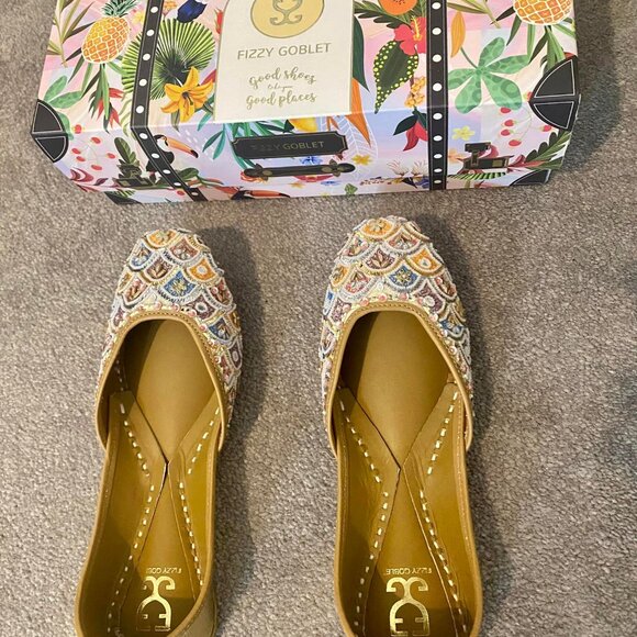 Fizzy Goblet Celestial Superstar Juttis Flats Size US 7 - Picture 1 of 3